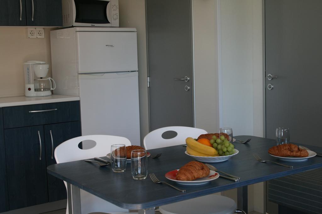 Easyatent Mobile Home Zelena Laguna Mugeba Buitenkant foto